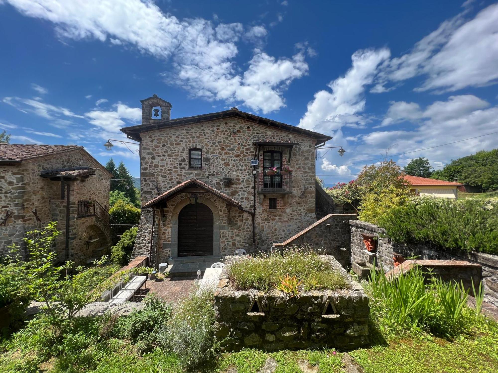 Podere Beatrice 20 Pax By Villasretreats Bardine di San Terenzo Luaran gambar