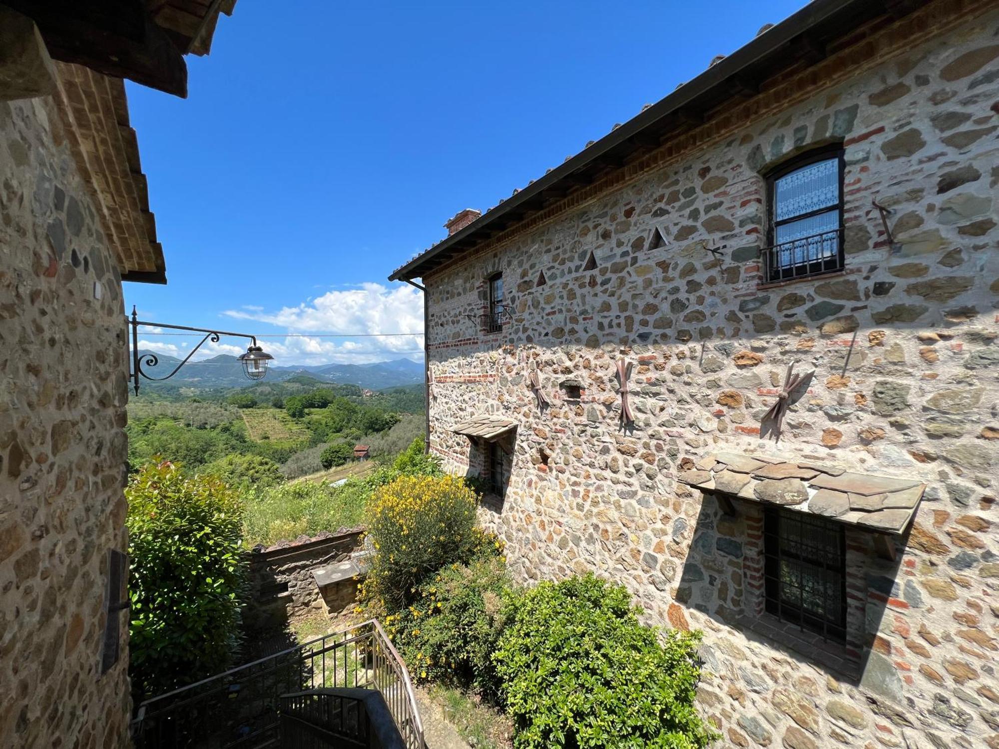 Podere Beatrice 20 Pax By Villasretreats Bardine di San Terenzo Luaran gambar