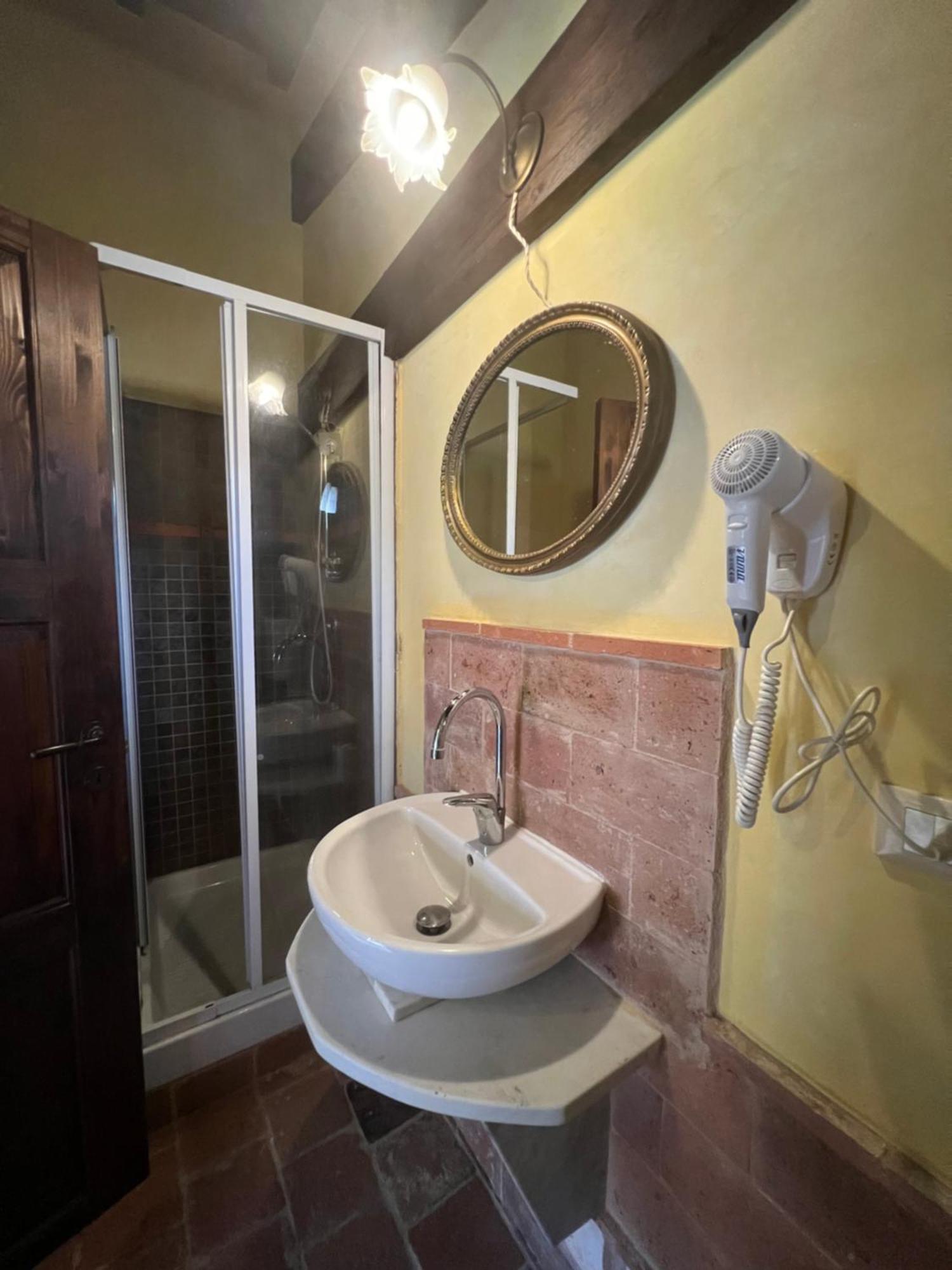 Podere Beatrice 20 Pax By Villasretreats Bardine di San Terenzo Luaran gambar